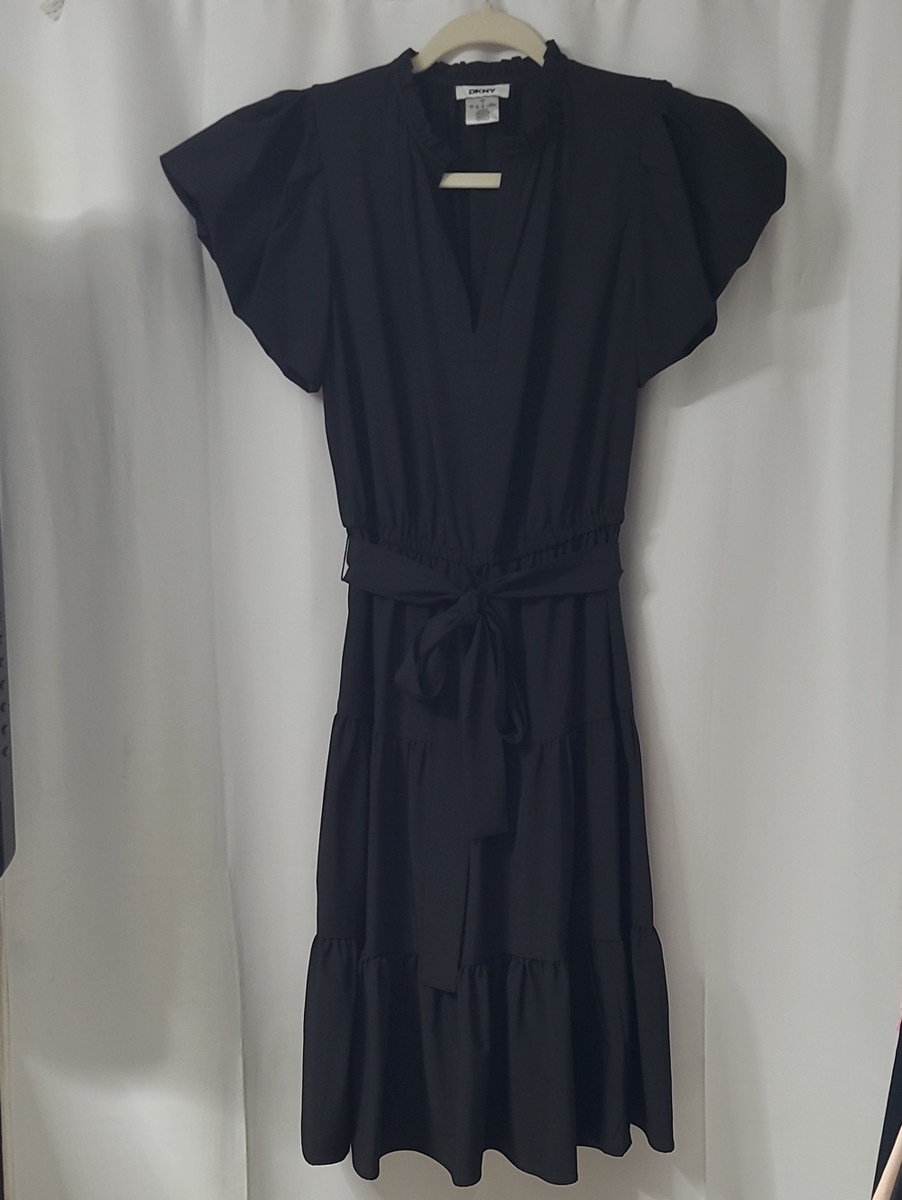 DKNY Women's Puff-Sleeve V-Neck Tiered Dress